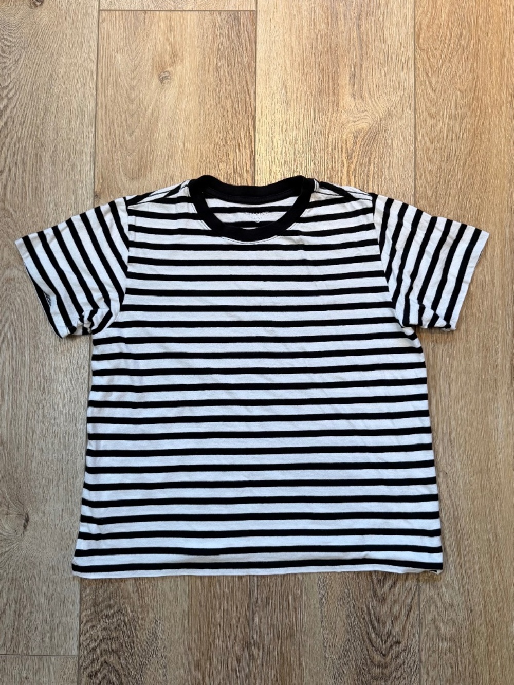 Mott & Bow Women's Short Sleeve, Black and White Striped Tee Shirt